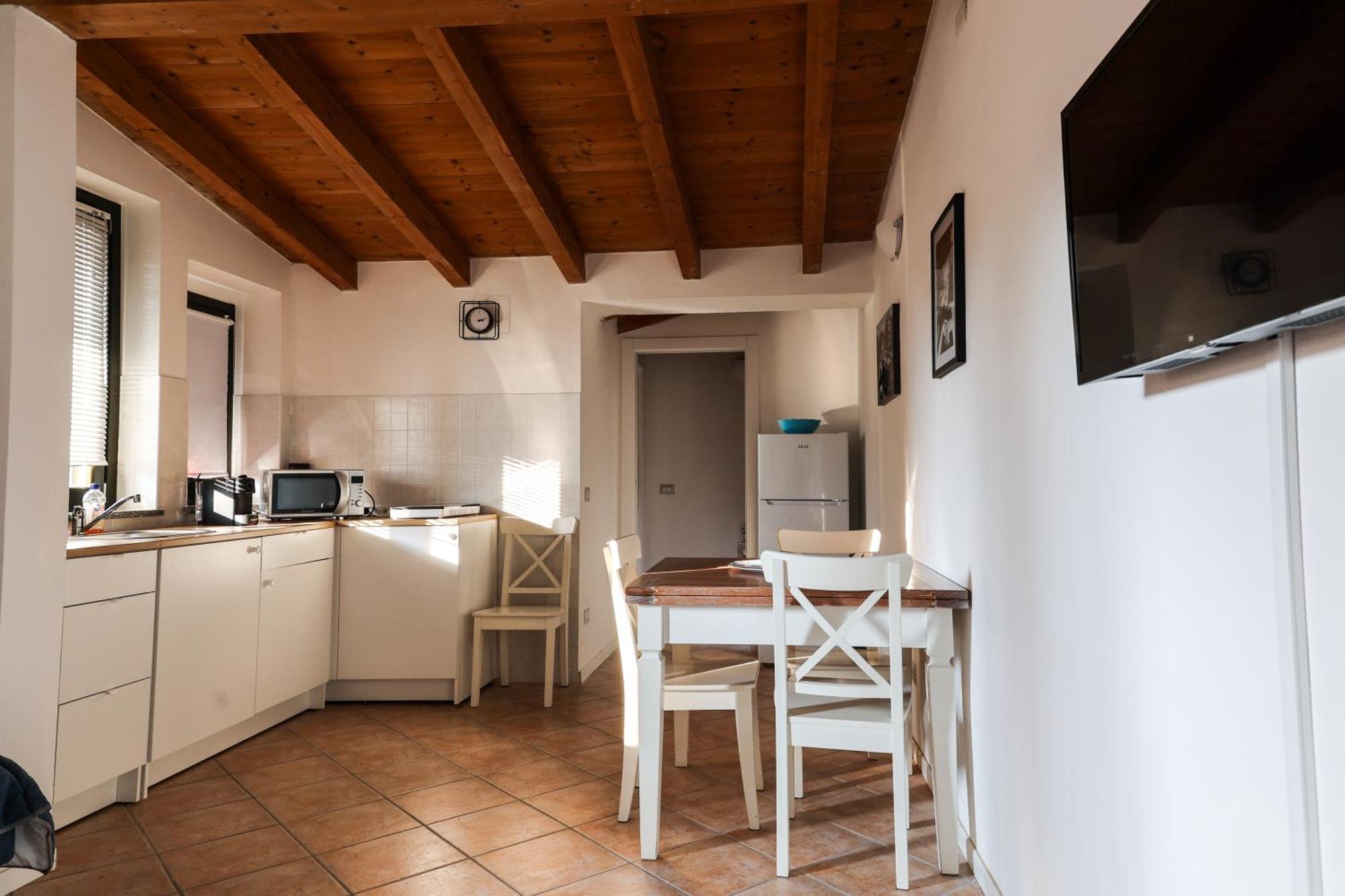 La Casa Di Rosy Apartment Oleggio Ngoại thất bức ảnh