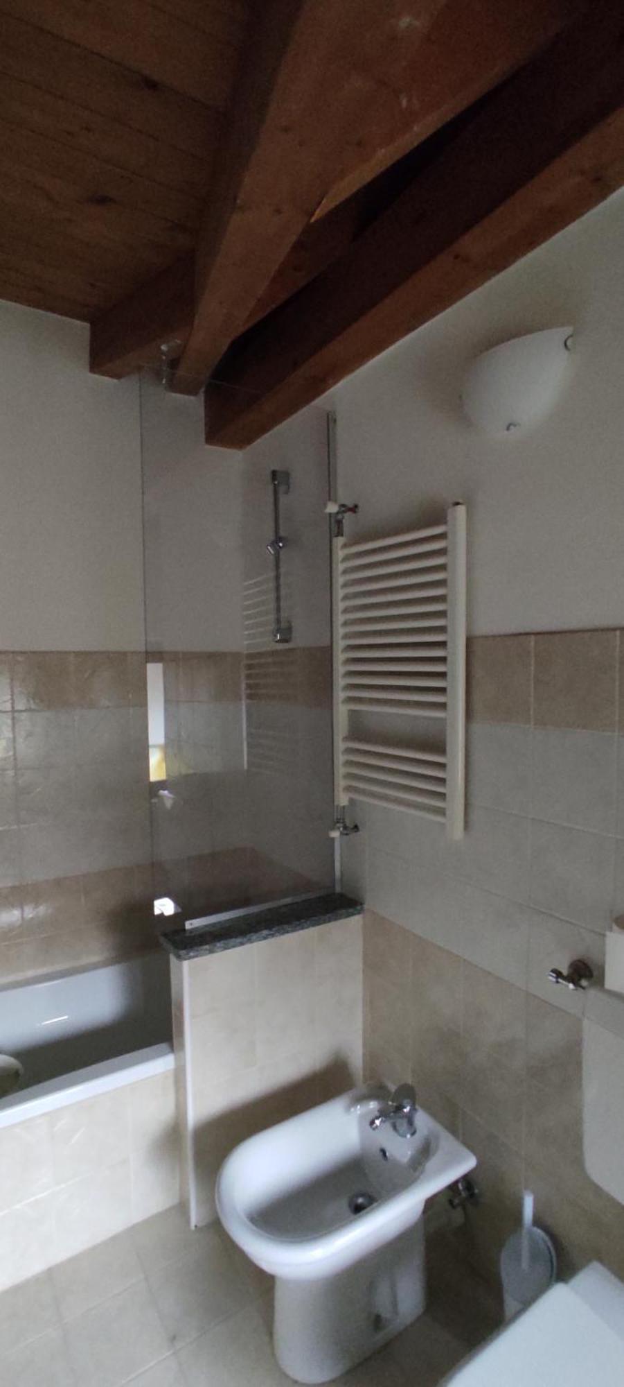 La Casa Di Rosy Apartment Oleggio Phòng bức ảnh